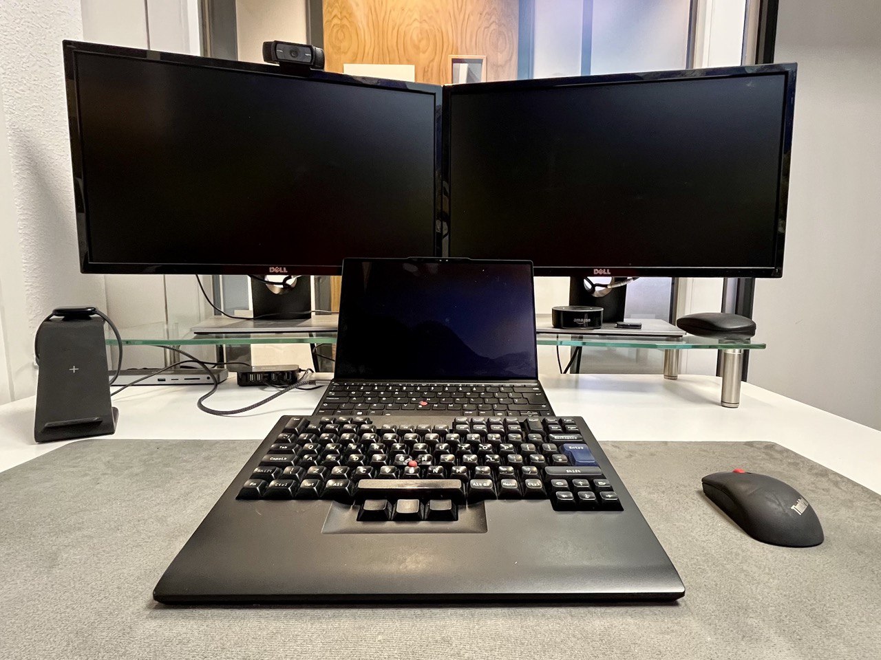 ThinkPad Z13 with two external screens off